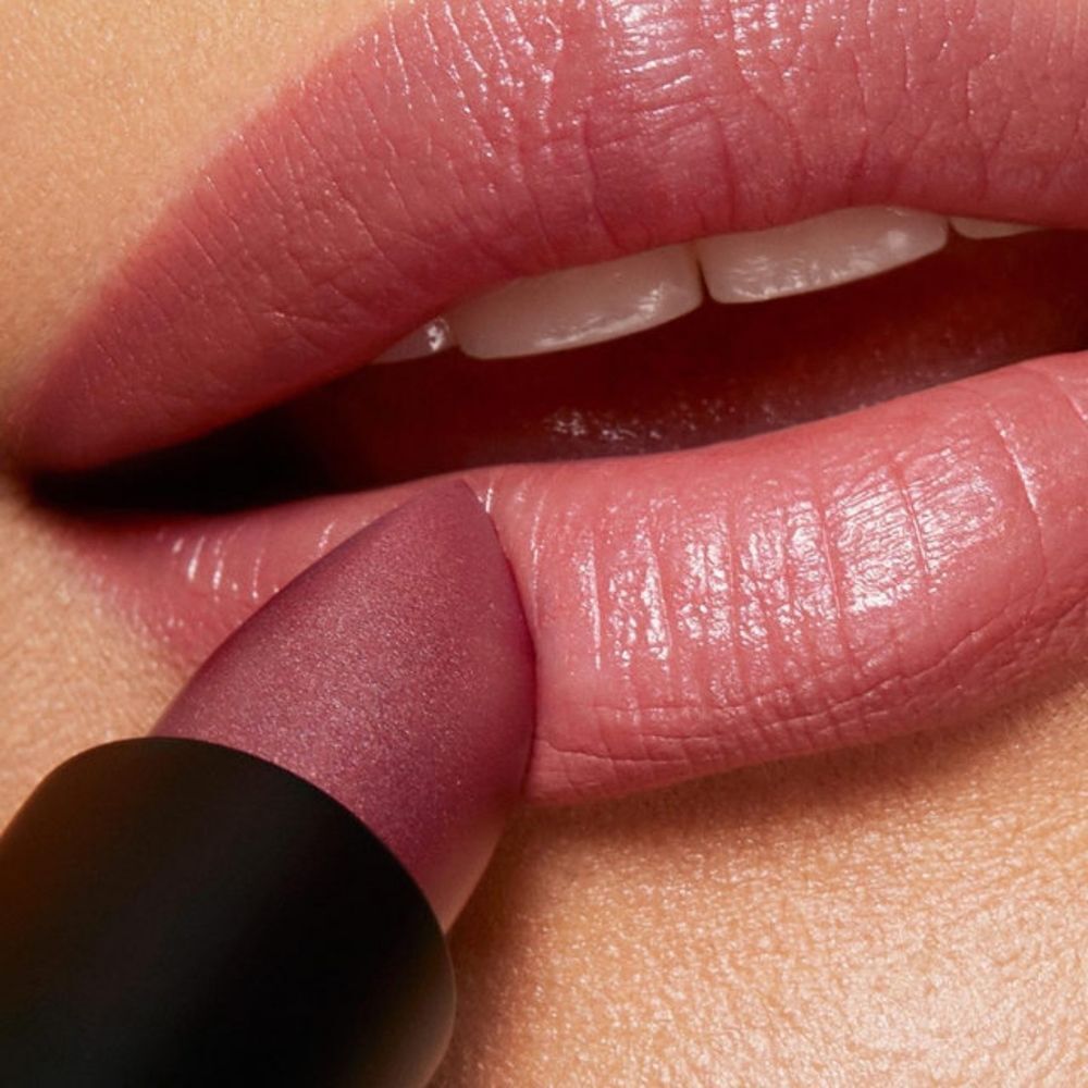 NARS Lipstick in Raw Seduction